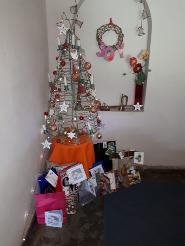 Christmas tree with presents.
