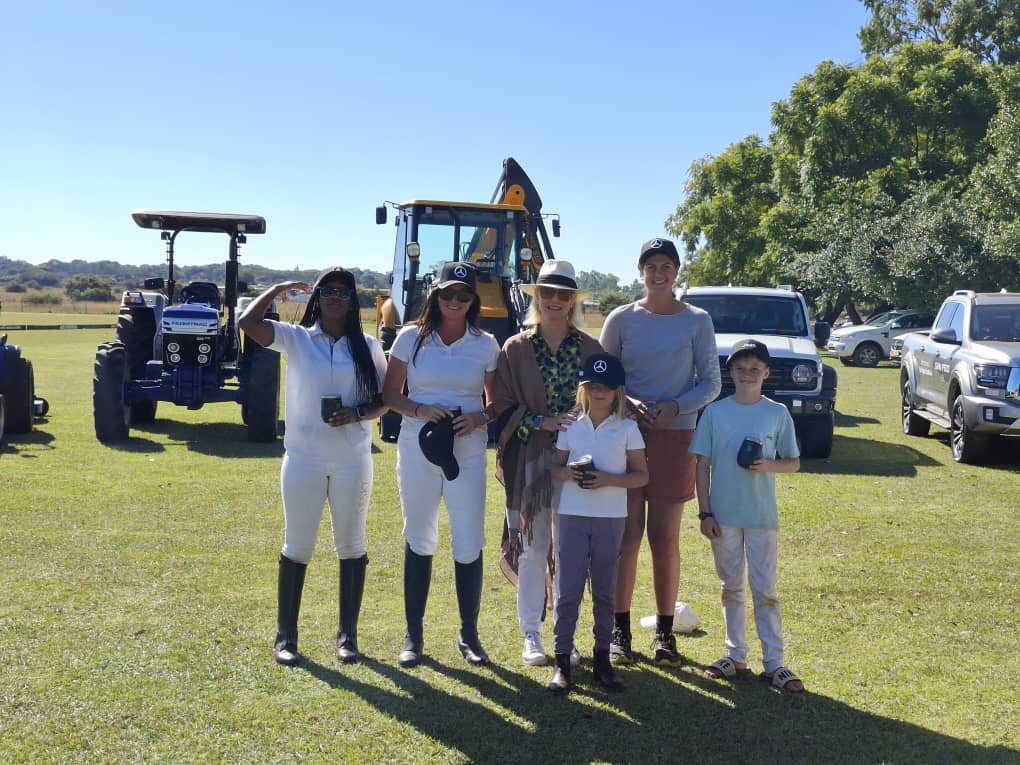 Paula and the youngsters winning the tournament.